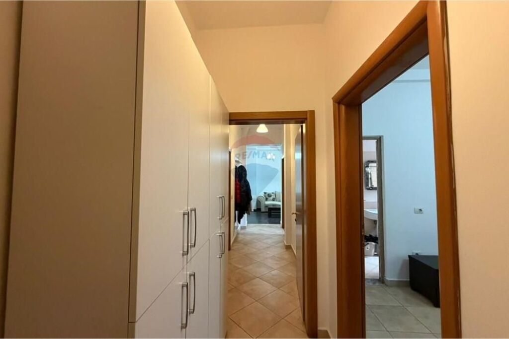 Appartamento 3+1+2 in affitto a Bllok!