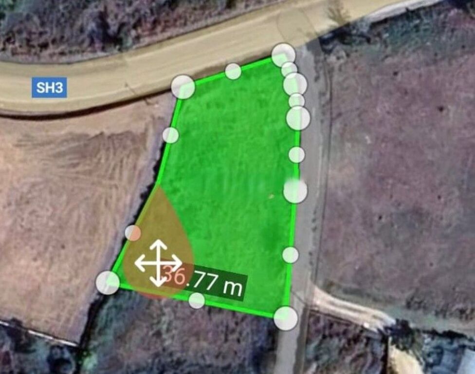 LAND FOR SALE 1350 M² IN BËRZHITË WITH SUPER ACCESS