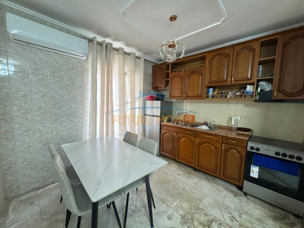 Qera,Apartament 2+1,Rruga Dritan Hoxha,Tiranë