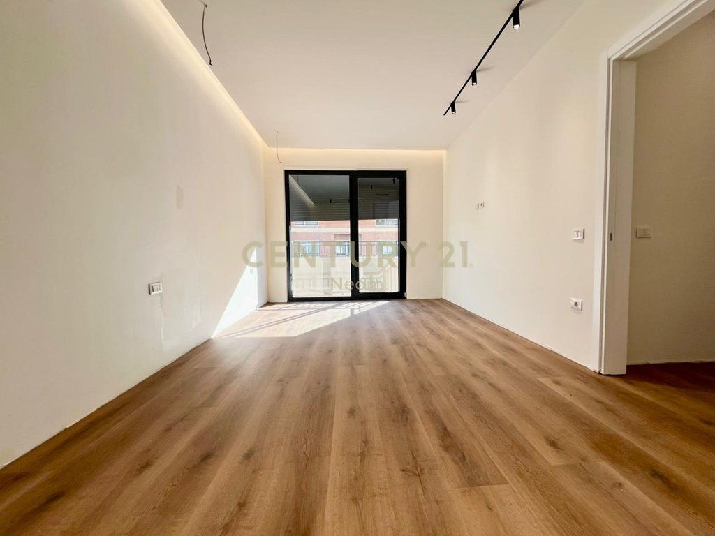 🏡 VENDITA – SUPER APPARTAMENTO 2+1+2 con POSTO AUTO | LAGO ASCIUTTO