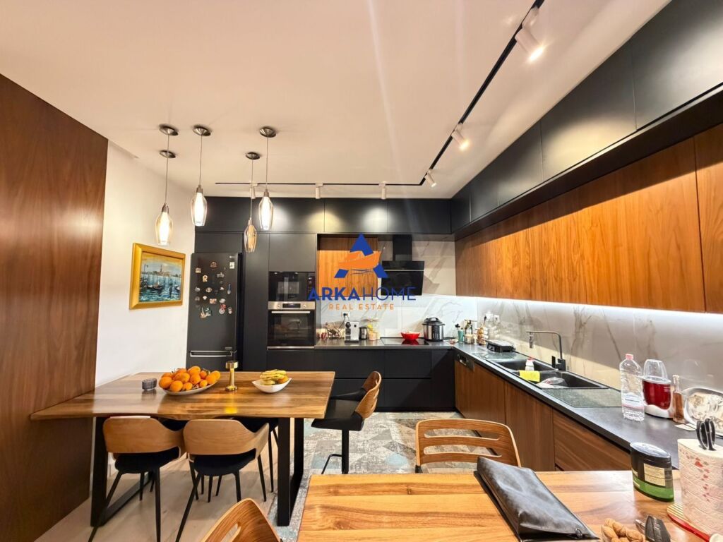 IN VENDITA DUPLEX 2+1 "REZIDENCA KODRA E DIELLIT 2" 355.000 EURO
