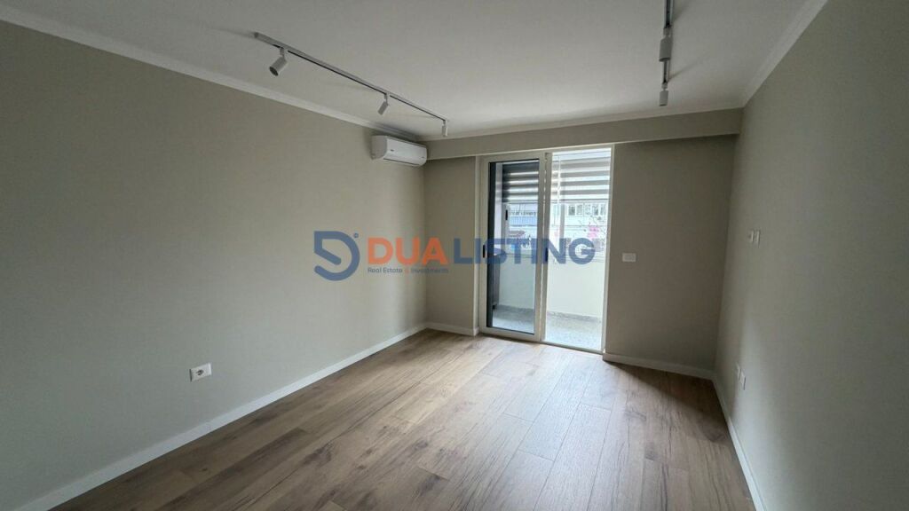 ✨ Apartament 1+1 në zemër të 21 Dhjetorit – pranë Diamond Dental