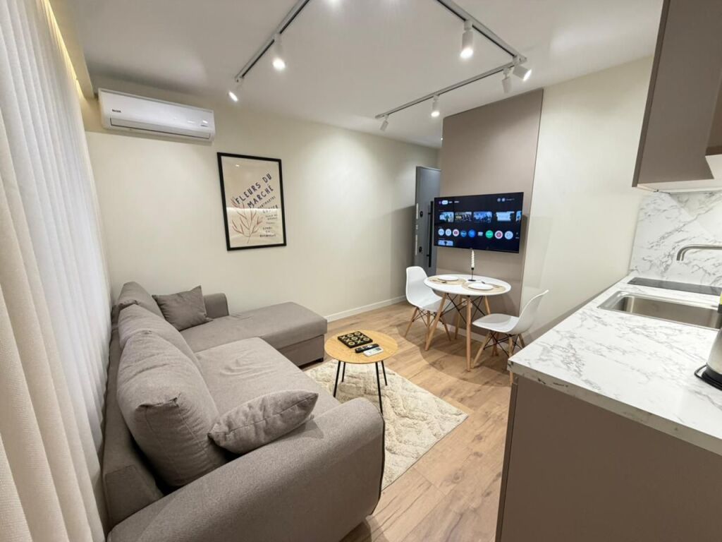 🏢 2 Apartments 1+1 for sale (separate, sold together) 📍 21 Dhjetori Crossroad, Tirana💶 Price: 200,000 € (both together)