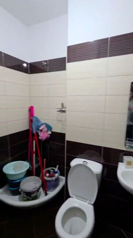 Astir , 2+1+2wc in affitto vuoto