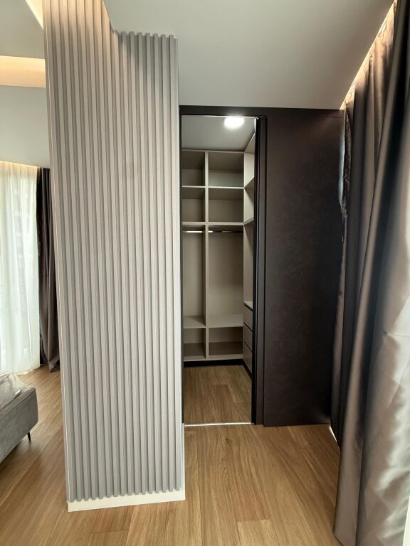 🏠Appartamento 2+1+Posto Auto in affitto 📍Residenza Golden Tower, Mine Peza ✨ Arredamento moderno 💶Prezzo: 1100€ Netto