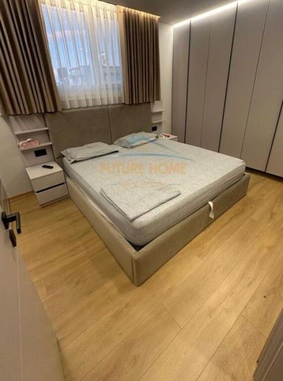 Qera, Apartament/AIRBNB 1+1, Komuna e Parisit.