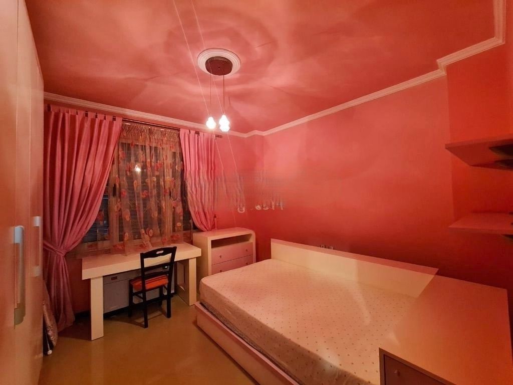 JEPET APARTAMENT 2 +1 ME QIRA,TEK VILAT GJERMANE, TIRANE!