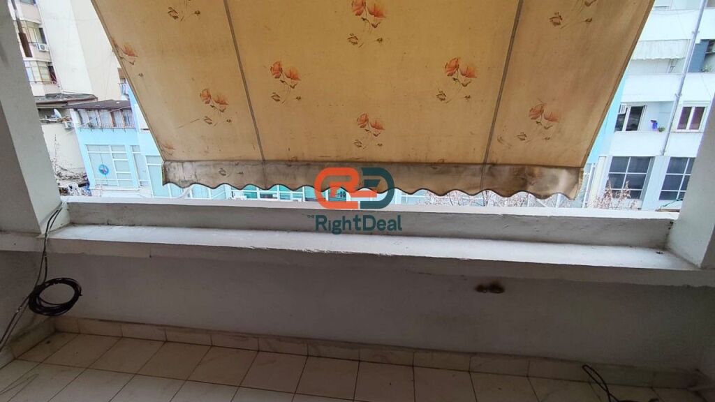 Ne Myslym Shyri, Shitet Apartament 2+1 Me Planimetri Te Rregullt!!