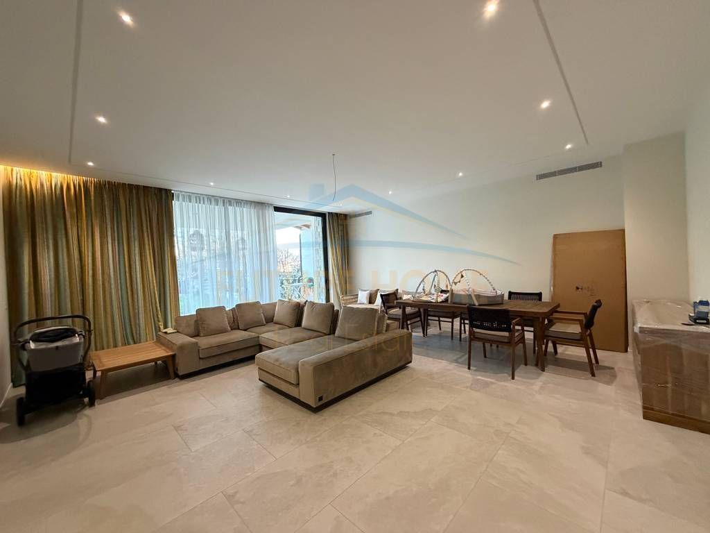 For sale, 4-Storey Villa, Secret Garden, TEG !