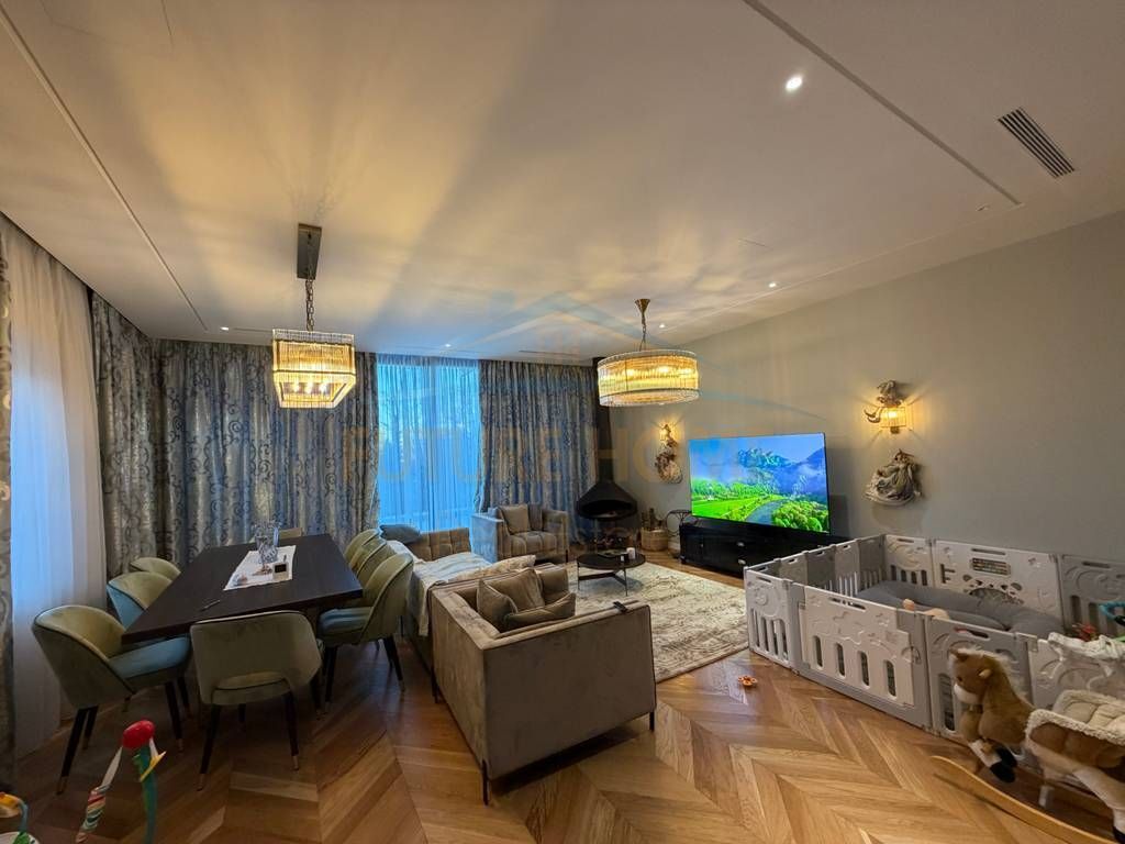 For sale, 4-Storey Villa, Secret Garden, TEG !