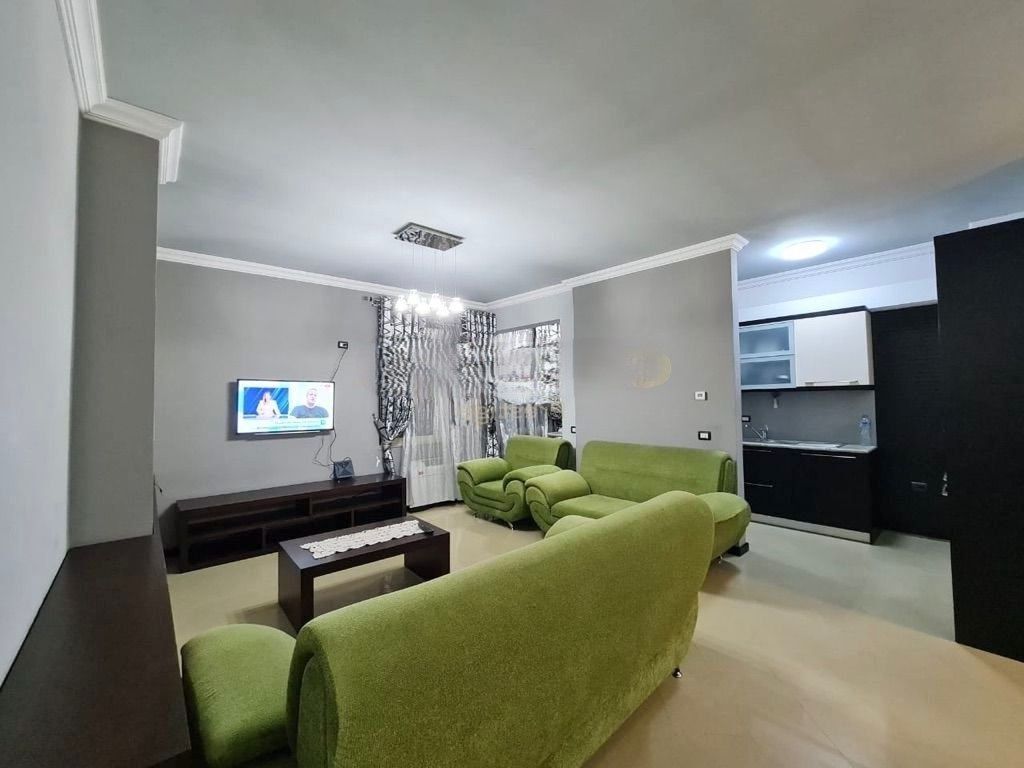 JEPET APARTAMENT 2 +1 ME QIRA,TEK VILAT GJERMANE, TIRANE!