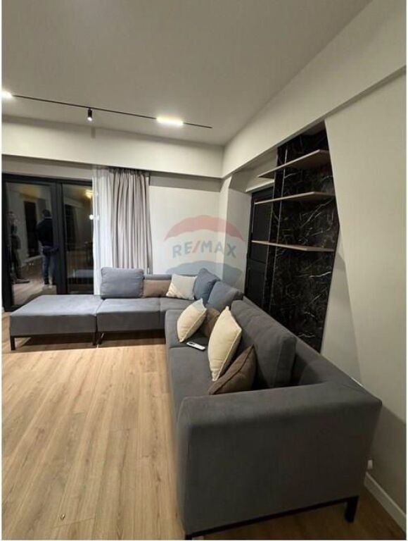 Appartamento 2+1+2, Edificio Tirana Garden