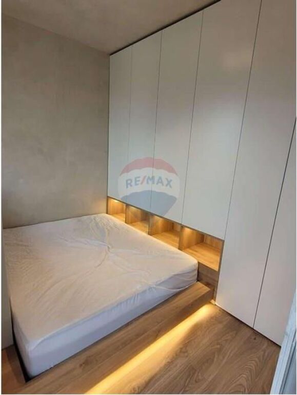 1+1 in affitto ad Astir