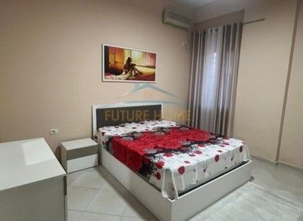 Rent, Apartment 1+1+Veranda, Fresk, Tirana.