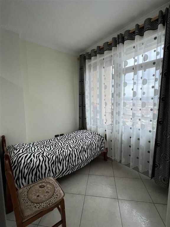 VENDESI APPARTAMENTO 2+1 KAMEZ 89.000 EURO