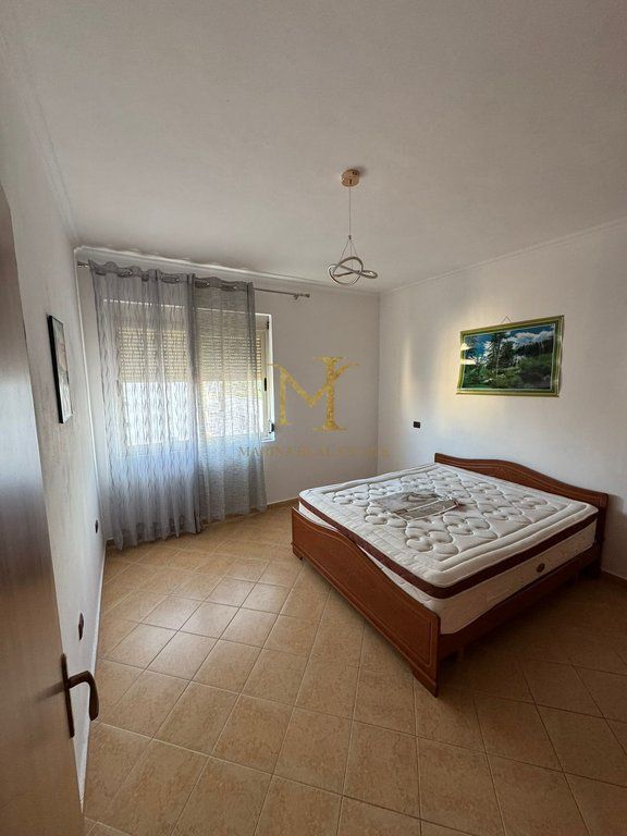Appartamento 2+1 in affitto – Spiaggia Ferroviaria, Durrës
