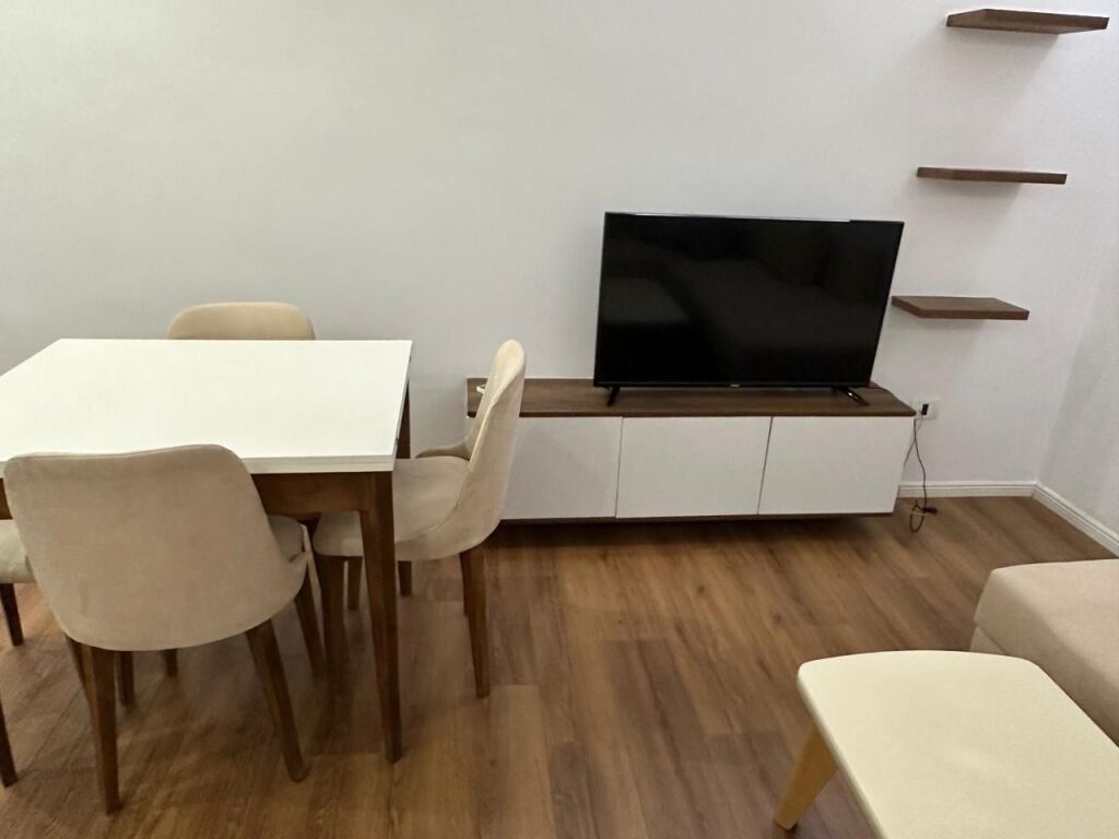 Apartment 1+1 for Rent – Near Selvisë !