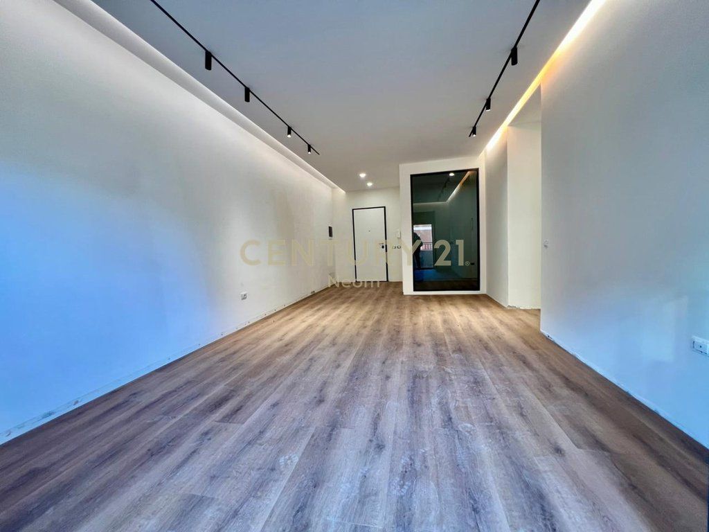 🏡 VENDITA – SUPER APPARTAMENTO 2+1+2 con POSTO AUTO | LAGO ASCIUTTO
