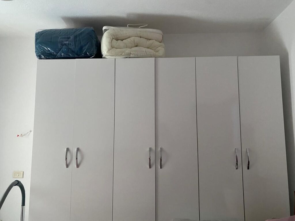 FOR RENT 1+1 APARTMENT near Pharmacy 10, on Dibrës Street.