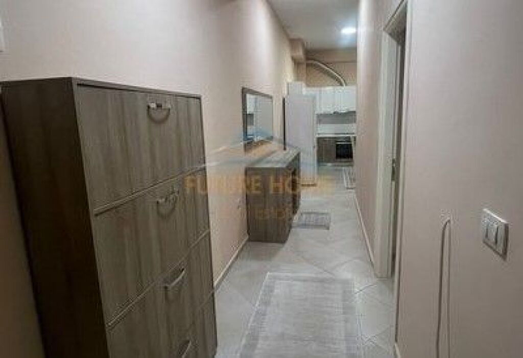 Rent, Apartment 1+1+Veranda, Fresk, Tirana.