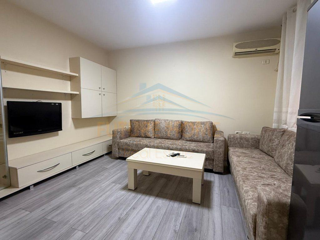 Affitto, Appartamento 1+1, Myslym Shyr, Tirana. 600 €