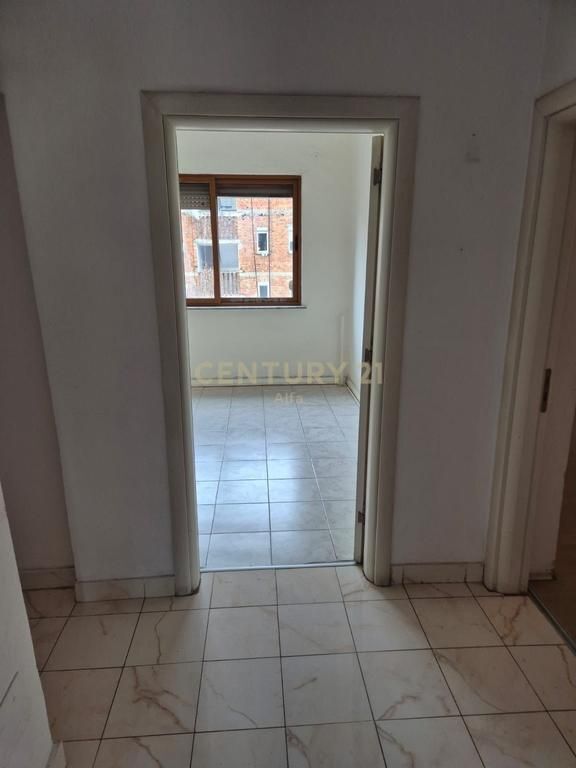 Appartamento 2+1 in vendita a Myslym Shyr – Palazzo Esistente!