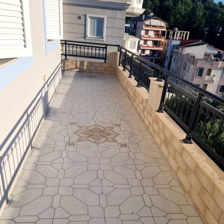 1+1, furnished at the American villas 550 euro