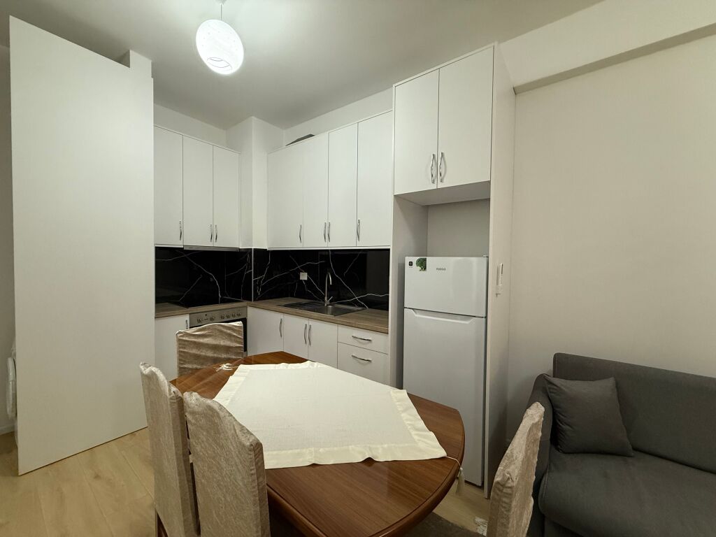 Appartamento 1+1 presso la Residenza Kadiu, Ali Dem!
