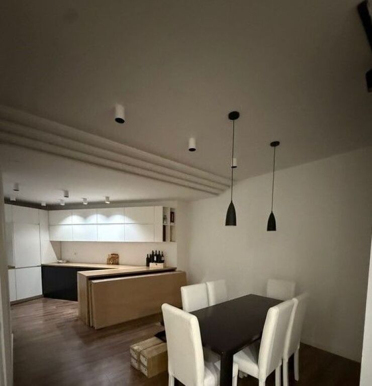 JEPET ME QIRA APARTAMENT 2+1+2 TE FUSHA AVIACIONIT