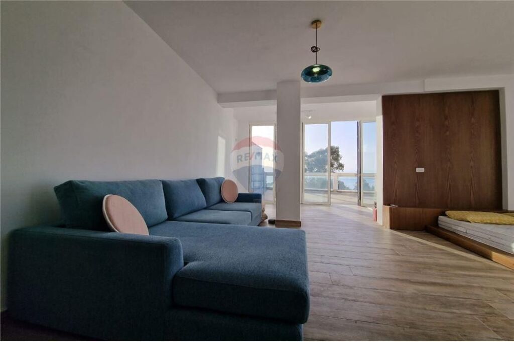🏖️ Penthouse – Për Shitje | Lungo Mare, Vlorë
