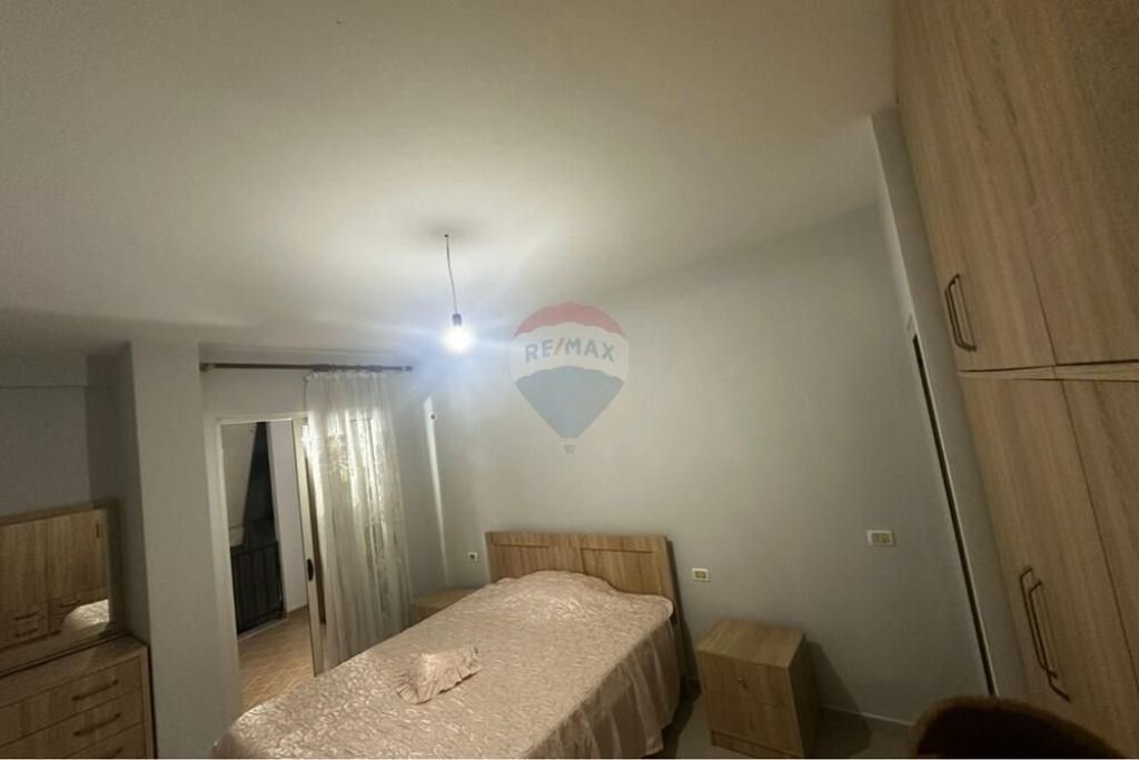 Apartament 3+1 me Depo në Astir