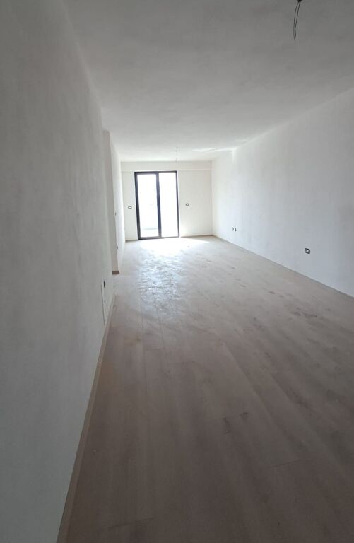 🏡 Vendesi in vendita Appartamento 2+1 – Residenza Turdiu, Campo di Aviazione