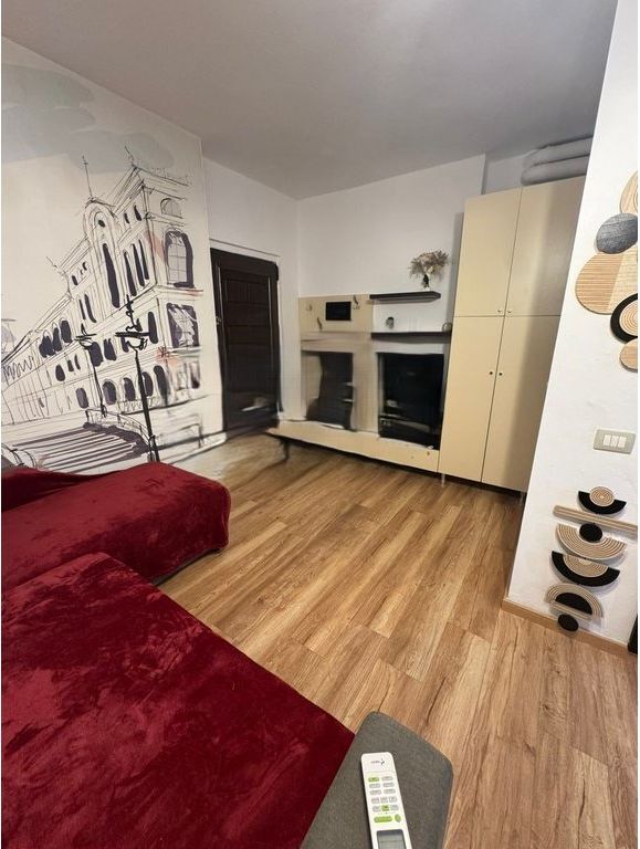 Appartamento 1+1 in affitto – Zona dietro Nisharaku, Tirana – 500€/mese