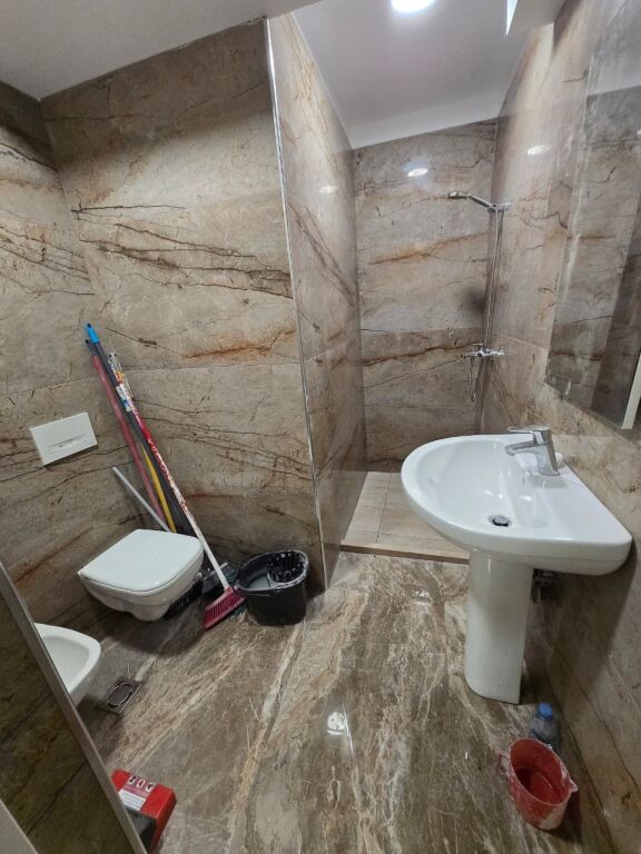 Office space for rent at 9-Kateshet.