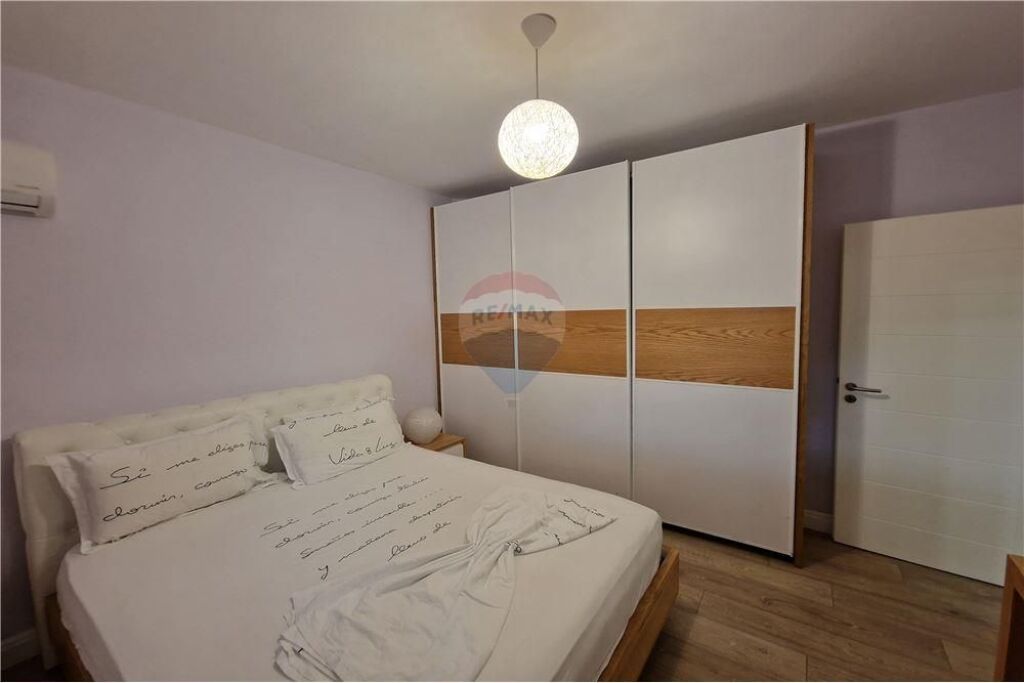 🏡✨ Appartamento di Lusso in Vendita – Lungo Mare, Vlora ✨🌊