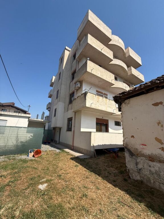 SHITET VILE 4 KATE PLAZH, DURRES