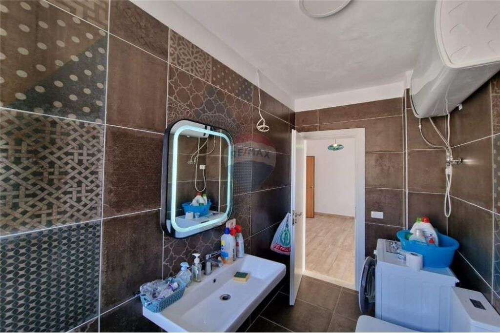 🏖️ Penthouse – Për Shitje | Lungo Mare, Vlorë