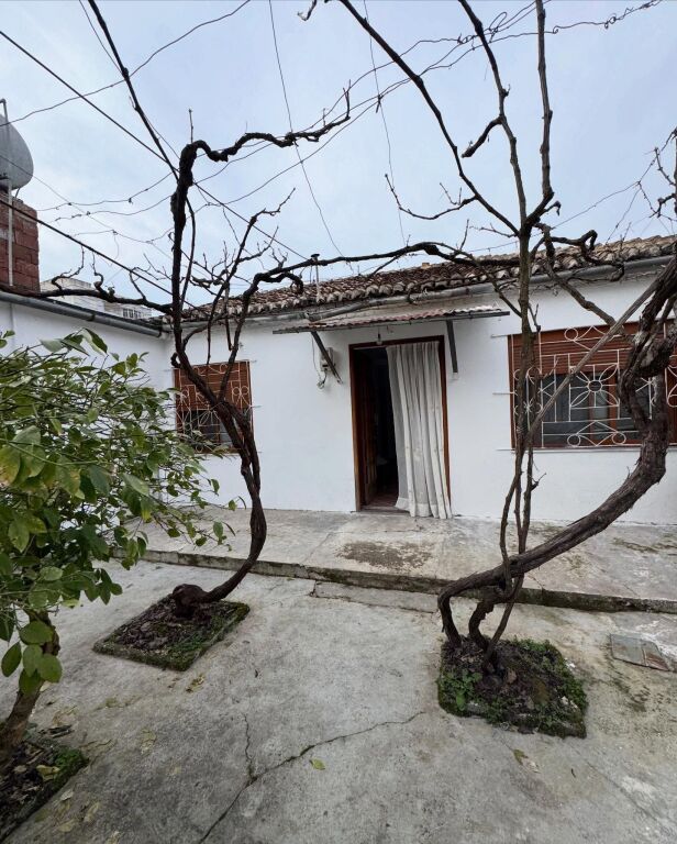 ⚡️Occasione Vendita super casa privata sulla strada principale, Kavaje⚡️