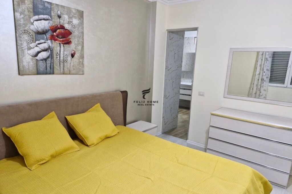 VENDESI APPARTAMENTO 3+1 XHAMLLIK 219.000 EURO