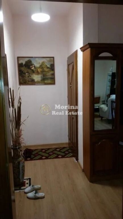 Vendita | Casa privata su 2 piani | Città Studenti | 200000 €
