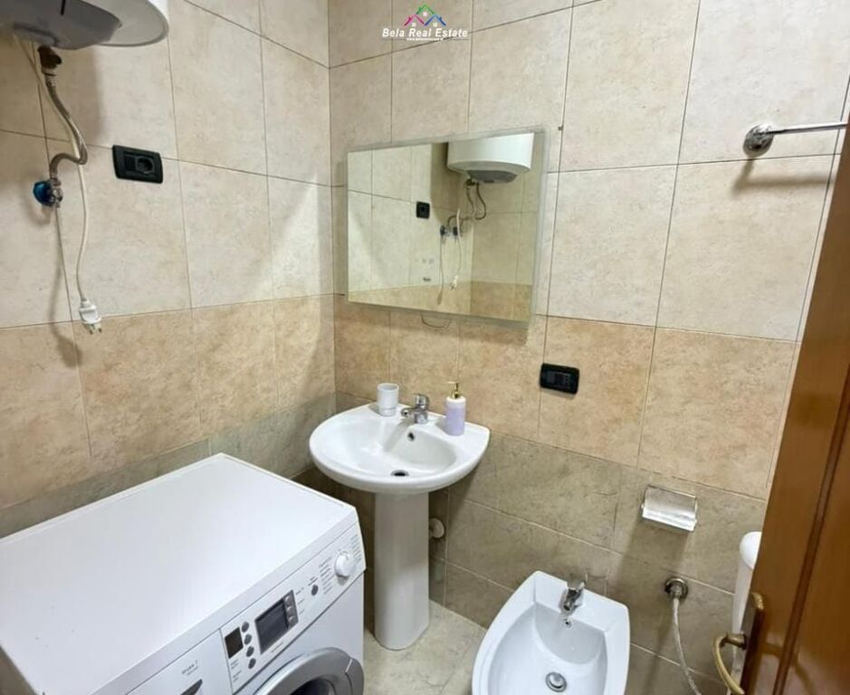 Appartamento 2+1 In Affitto a Bllok ( ID B2201758 ) Tirana