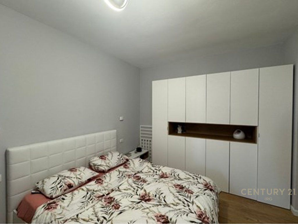 Apartment 2+1+Parking Space for sale in Astir