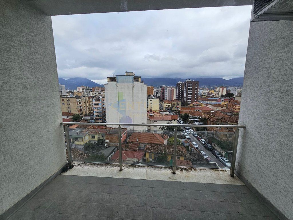 Appartamento 1+1 in affitto vicino al Liceo Partizani