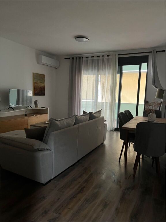 🔥3+1 Apartment for rent at Komuna Parisit