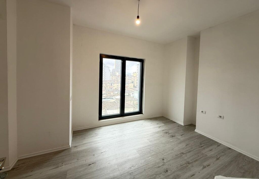 🏢 APPARTAMENTO IN AFFITTO PER UFFICI – CENTRO, TIRANA