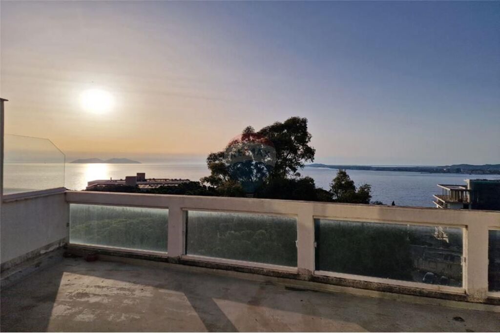 🏖️ Penthouse – Për Shitje | Lungo Mare, Vlorë