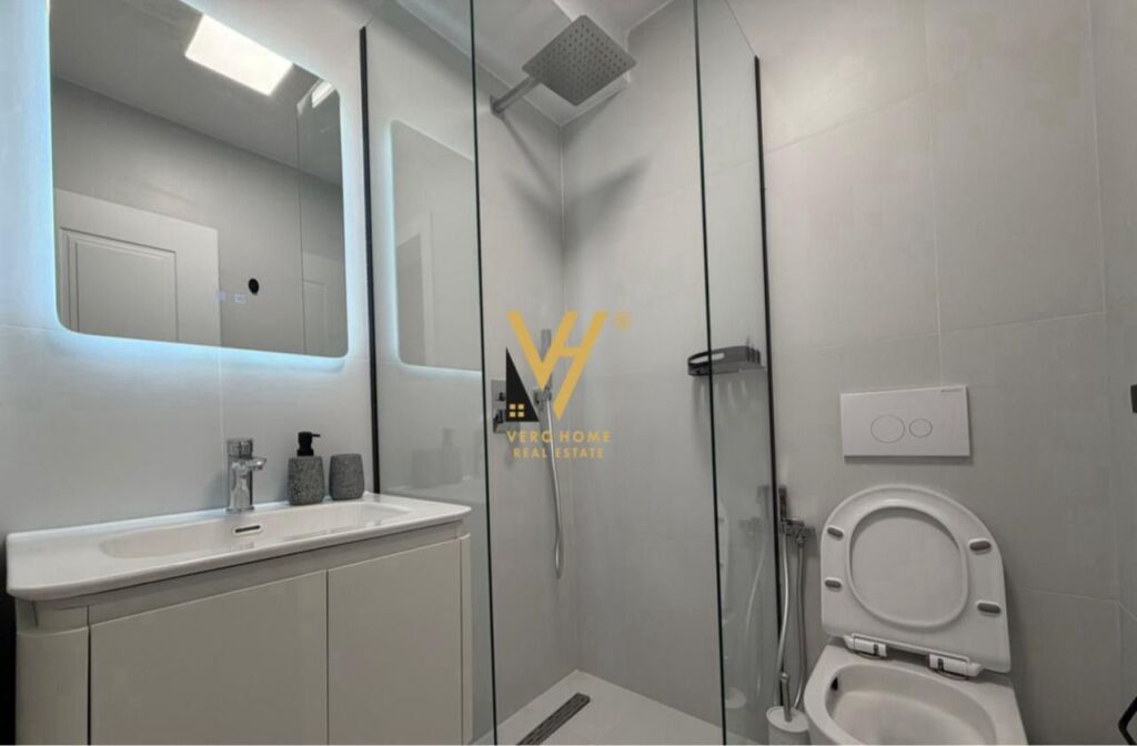 FOR SALE 2 STUDIO APARTMENTS ON 21 DECEMBER 200.000 EURO
