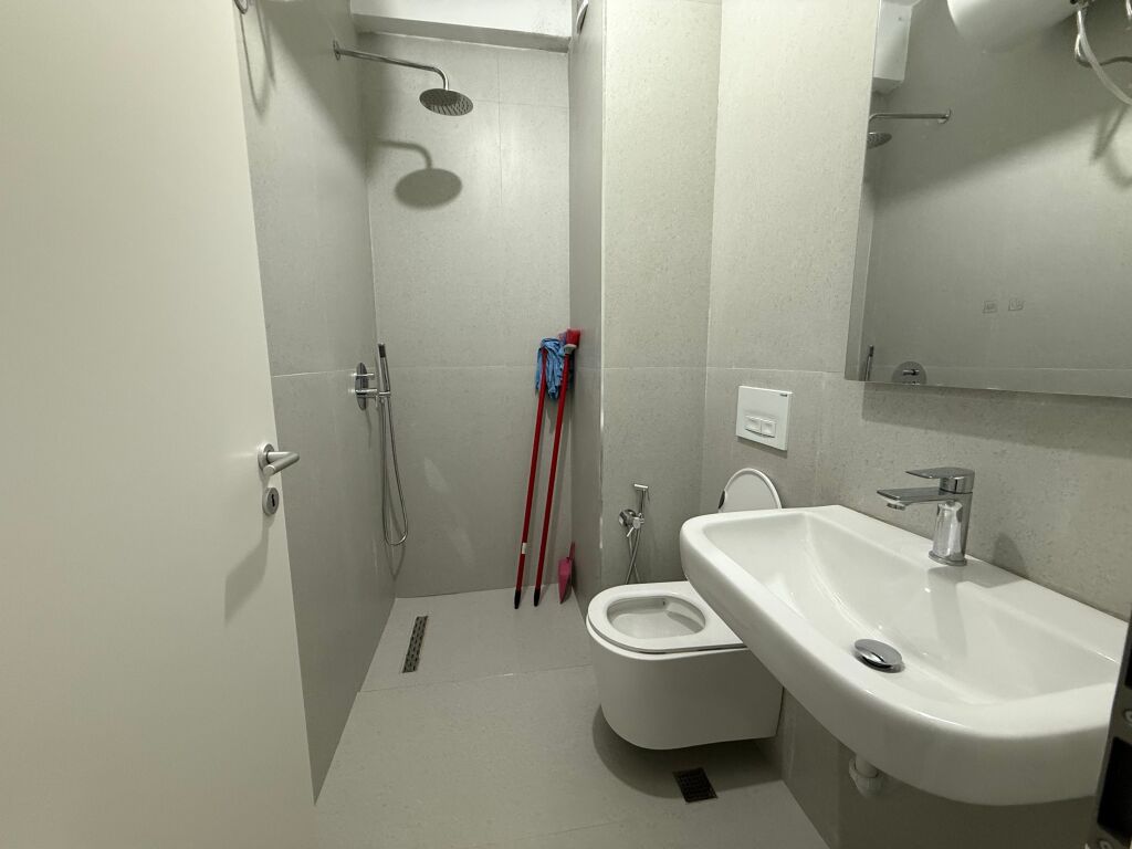 Appartamento 1+1 presso la Residenza Kadiu, Ali Dem!
