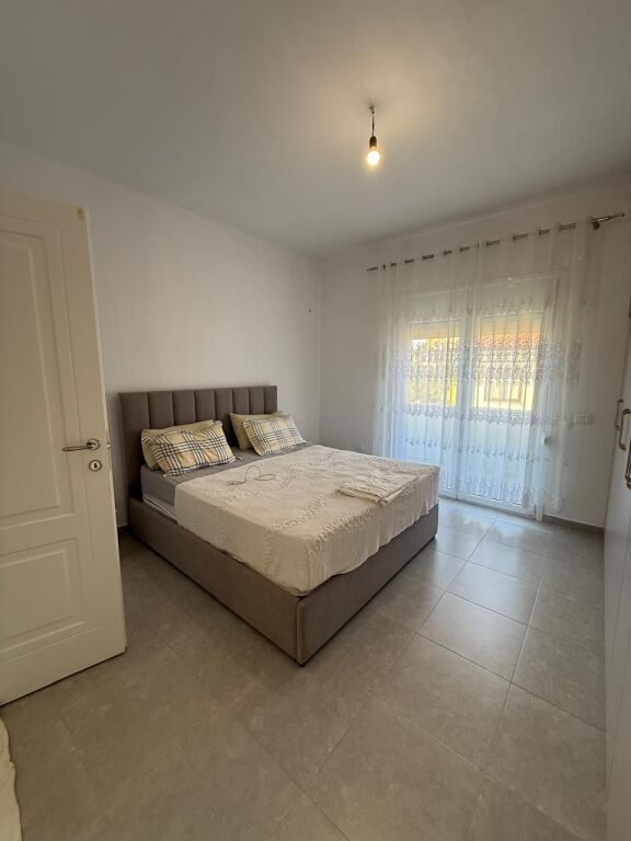 SHITET VILE TEK ZONA SPITALIT DURRES