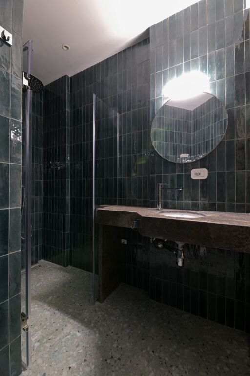 Apartament 1+1 plus parking me qera tek Tirana Garden Building